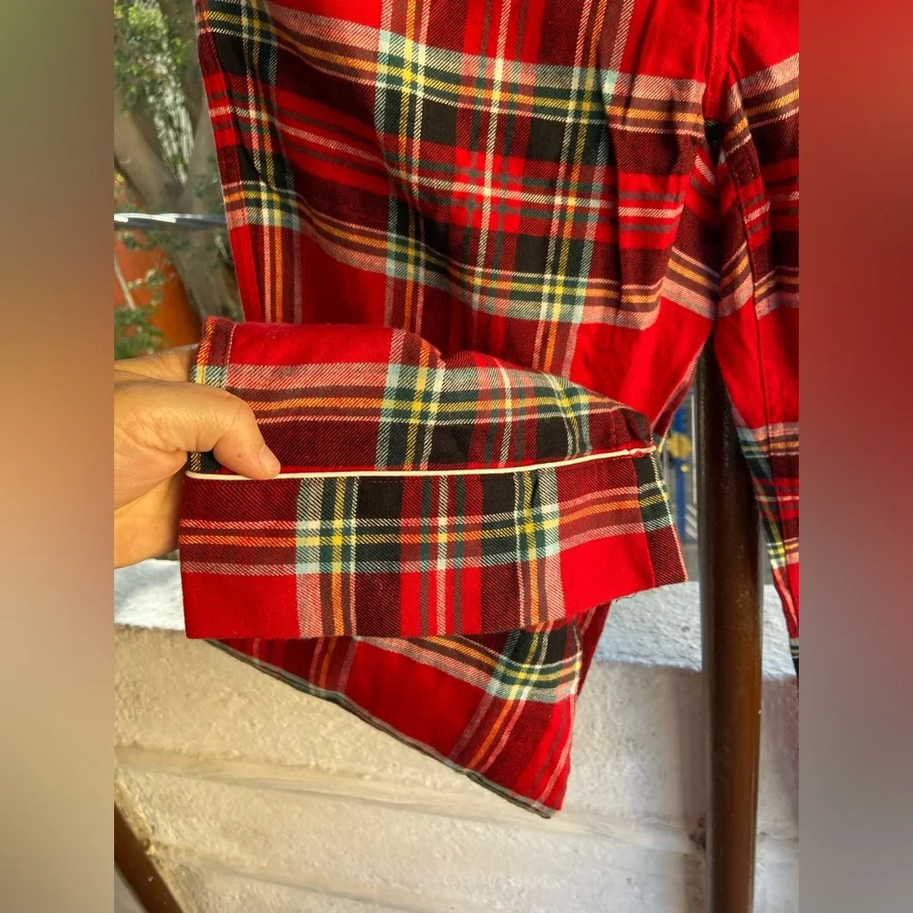 Lands End  Flannel Pajama Set.Size - L - Picture 12 of 17